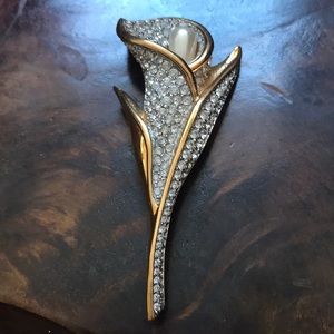 Flower Vintage Pave rhinestones and pearl